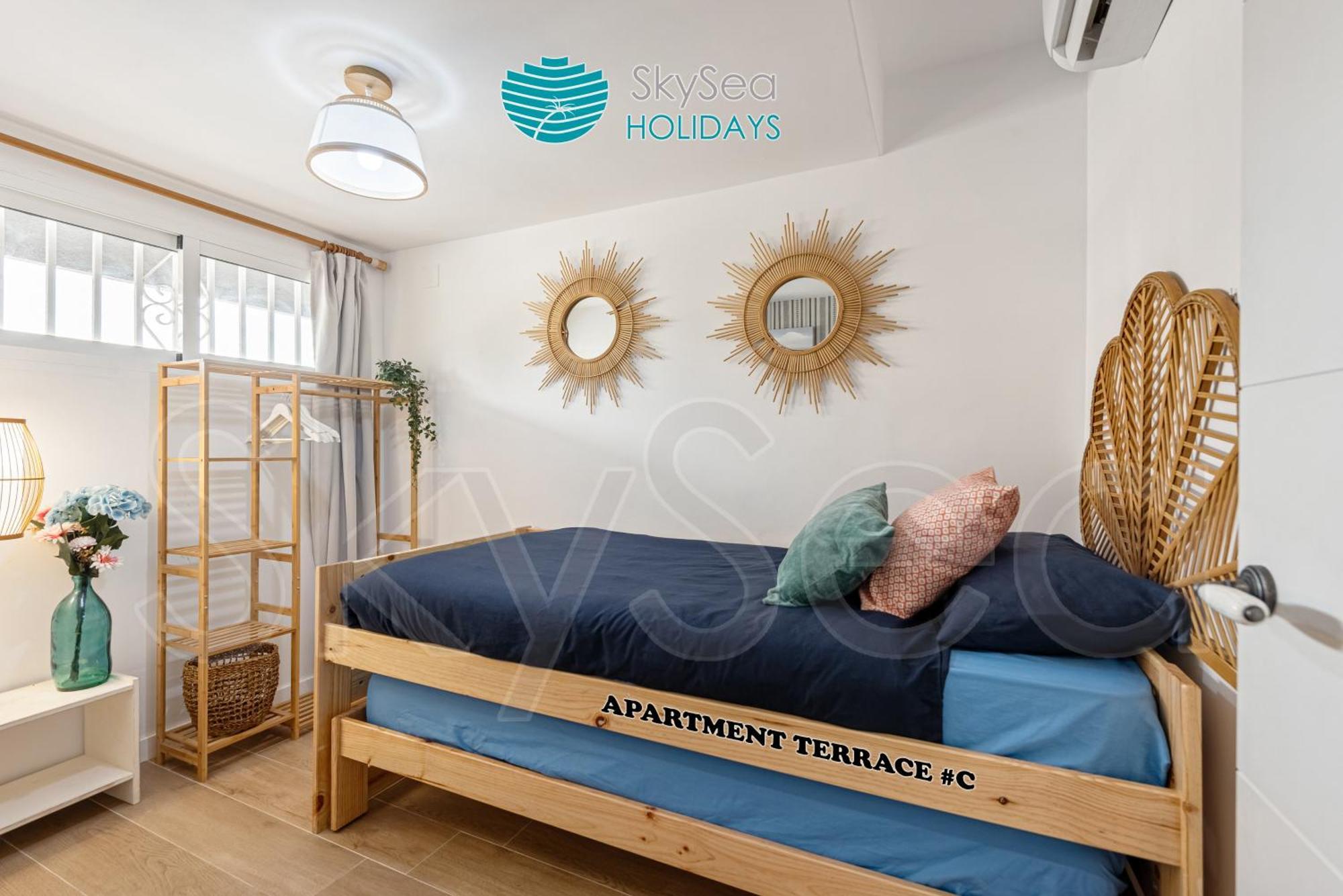 شقة Skysea Benalmadena Puerto Marina المظهر الخارجي الصورة