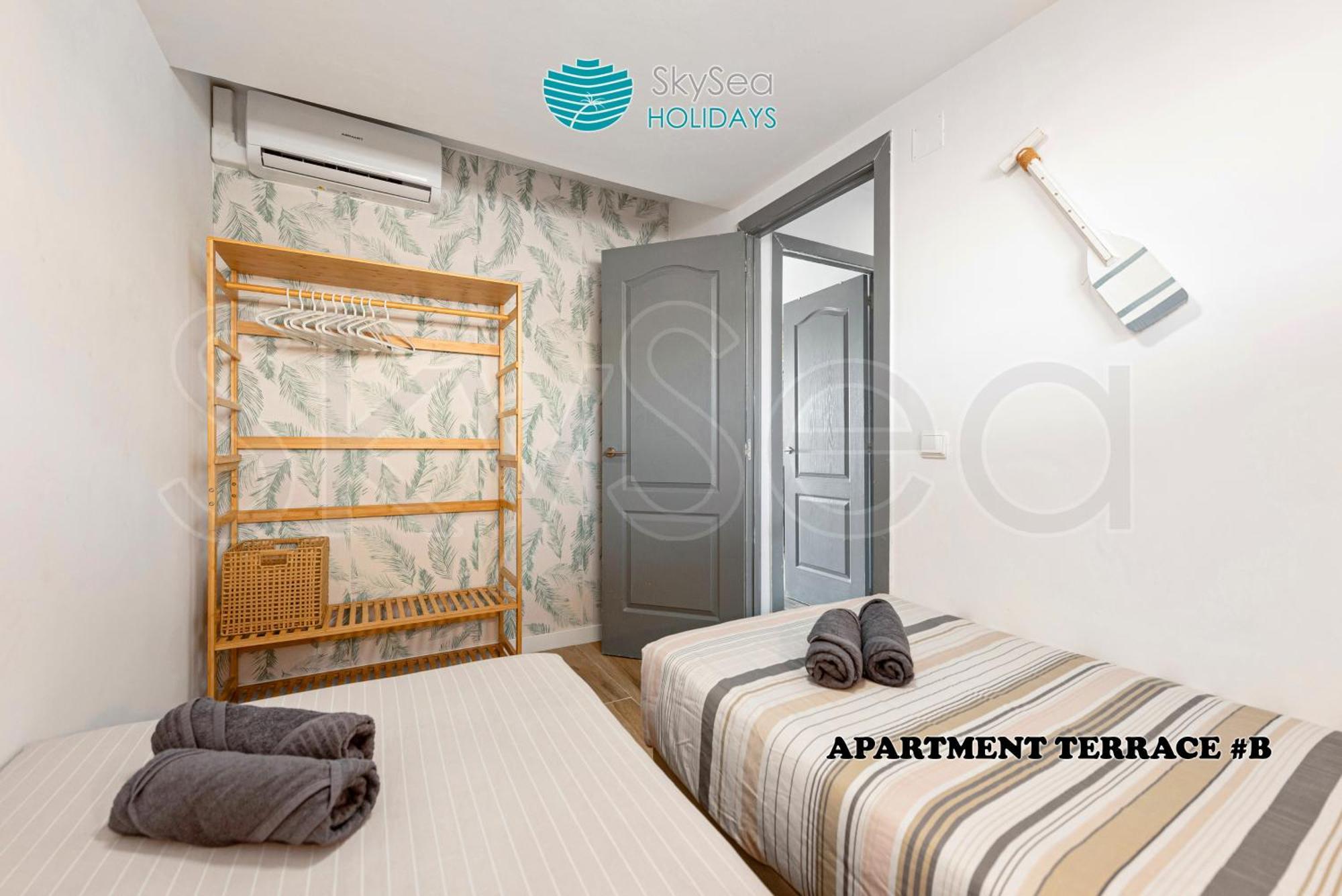 شقة Skysea Benalmadena Puerto Marina المظهر الخارجي الصورة